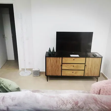 Enjoy Lisboa With Us! Apartamento *